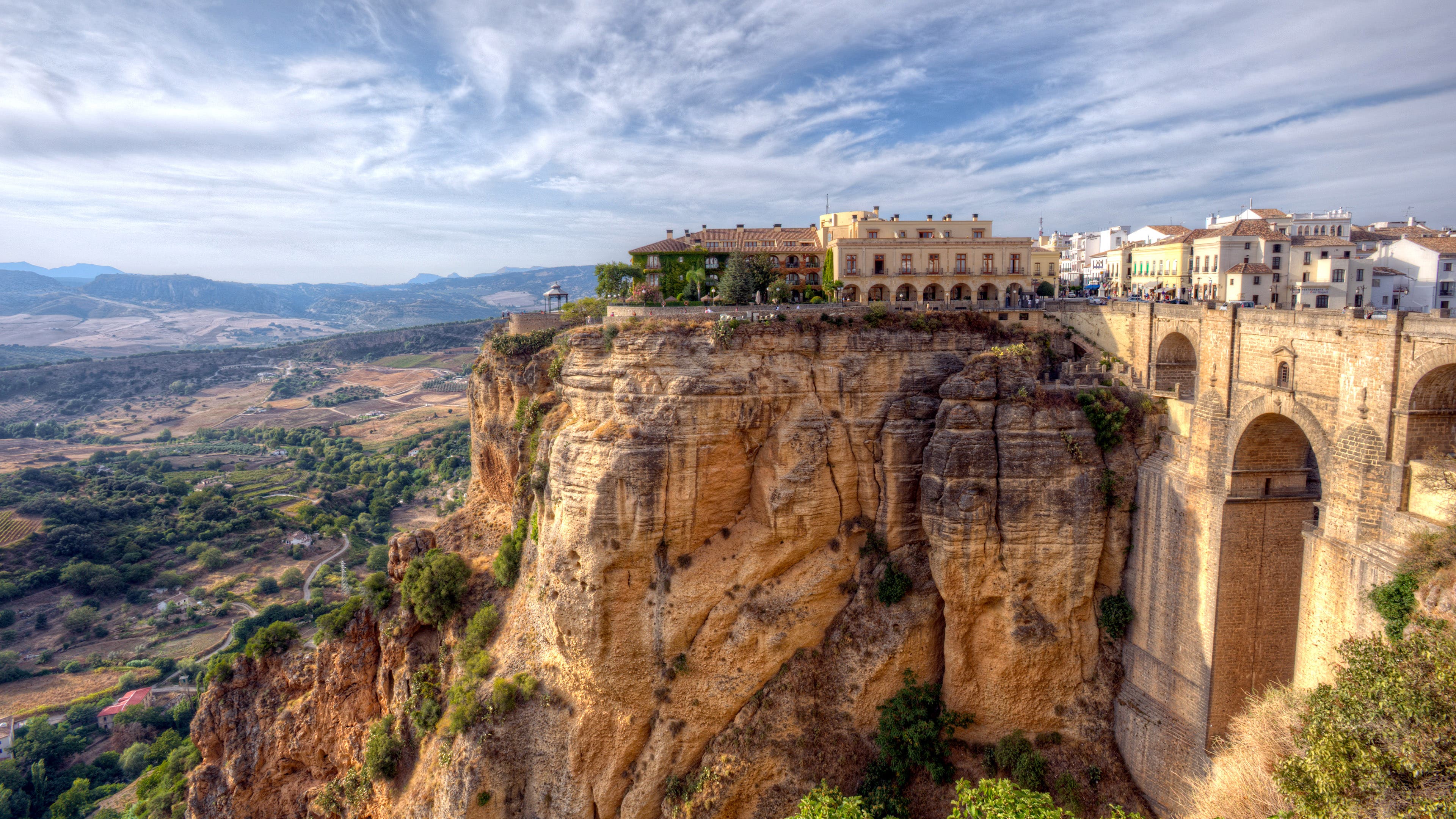 Profile hero image for july33