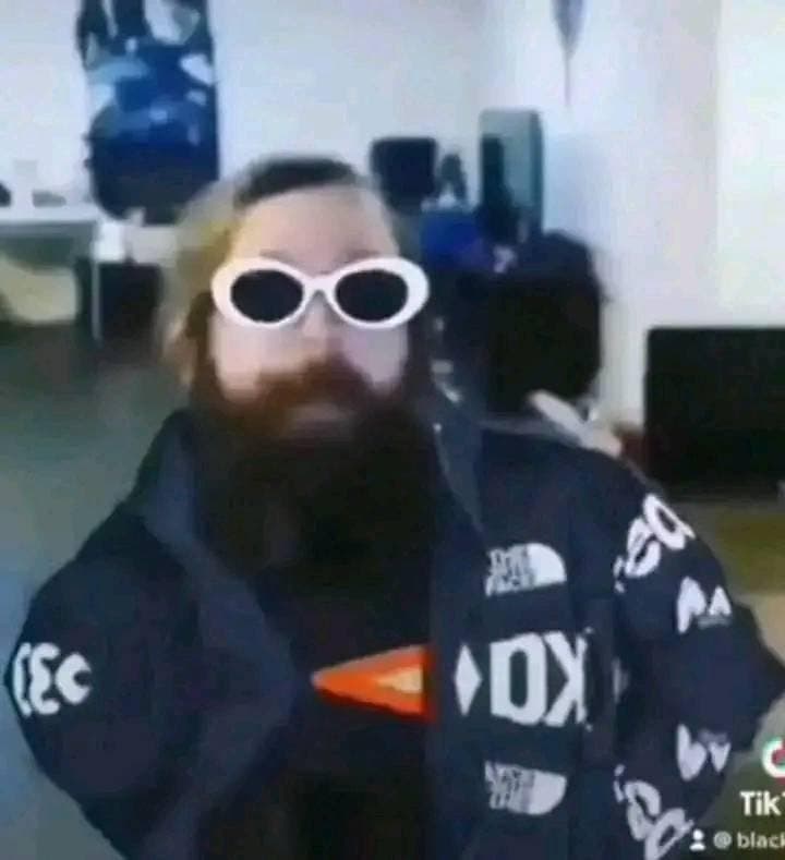 Profile hero image for smoke69